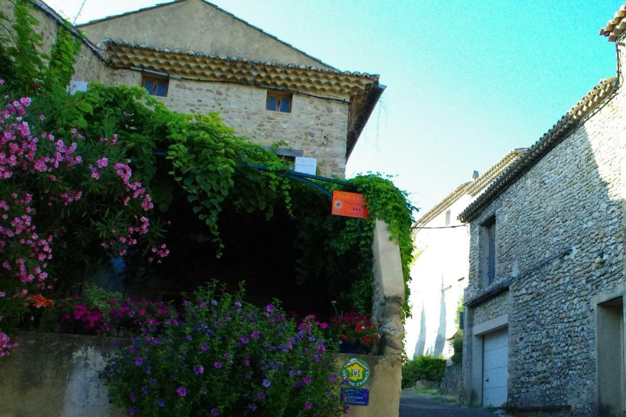 فندق Villedieu في  Soleil Et Ombre المظهر الخارجي الصورة